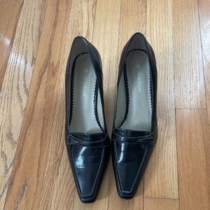 ❌SOLD❌ Naturalizer Black leather pump